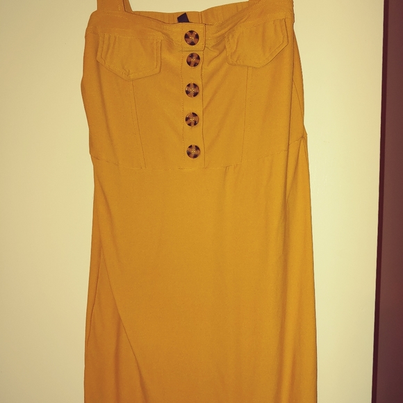 Dress - Picture 3 of 5